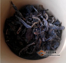 合和昌2015年藍(lán)印普洱茶開(kāi)湯品鑒